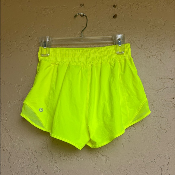 lululemon athletica Women's Bright Yellow Athletic Shorts - Picture 1 of 2